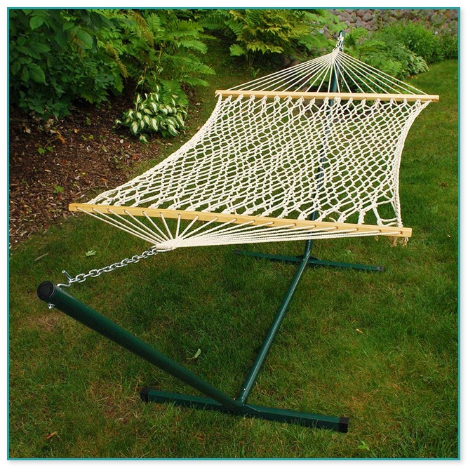 Single point hammock stand