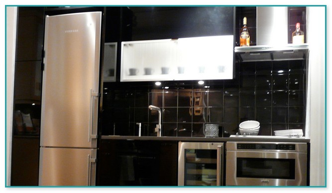 Kitchen Cabinet Door Handles With Backplate