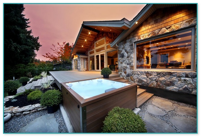 Cabins With Outdoor Hot Tubs