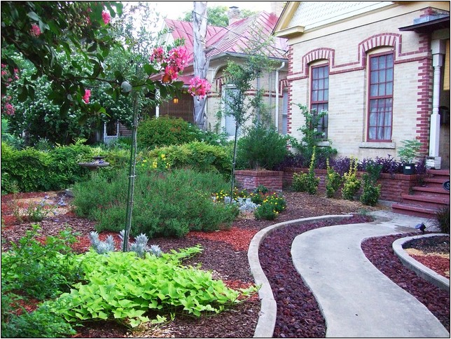 Types Of Mulch For Landscaping Pictures